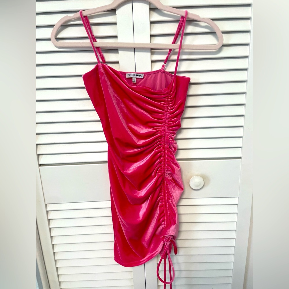 Beautiful velvet drawstring dress
